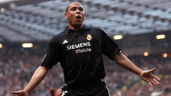 Роналдо Феноменот во дресот на Раел Мадрид